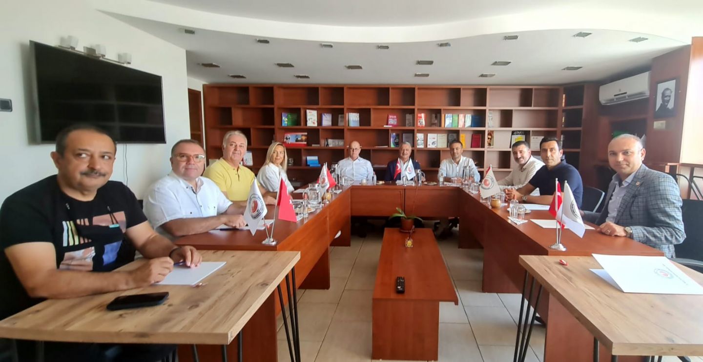 Ak Parti İzmir Milletvekili Sayın Necip NASIR'ın Odamızı Ziyareti Hakkında